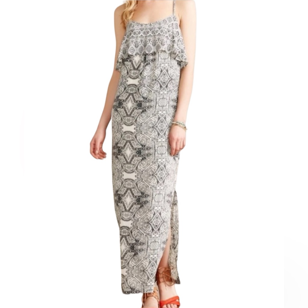Anthropologie Vanessa Virginia Fliese Maxi Dress